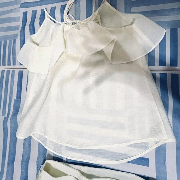 Club Monaco Ivory Tie Waist Trousers & Matching Ruffled String Tie Top - Picture 6 of 8